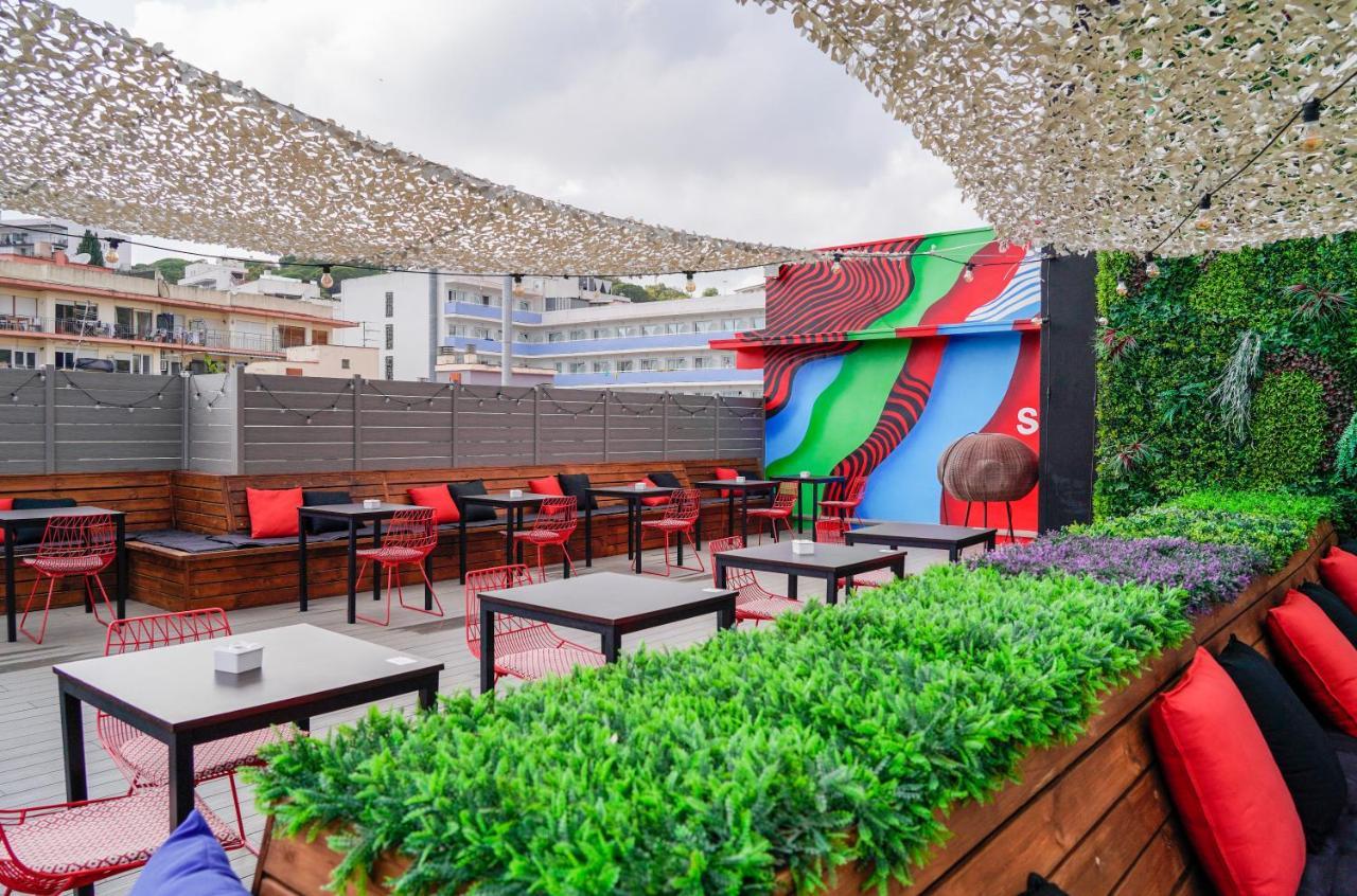 Lloret Vibe Affiliated By Fergus (Adults Only) Lloret de Mar Exteriör bild
